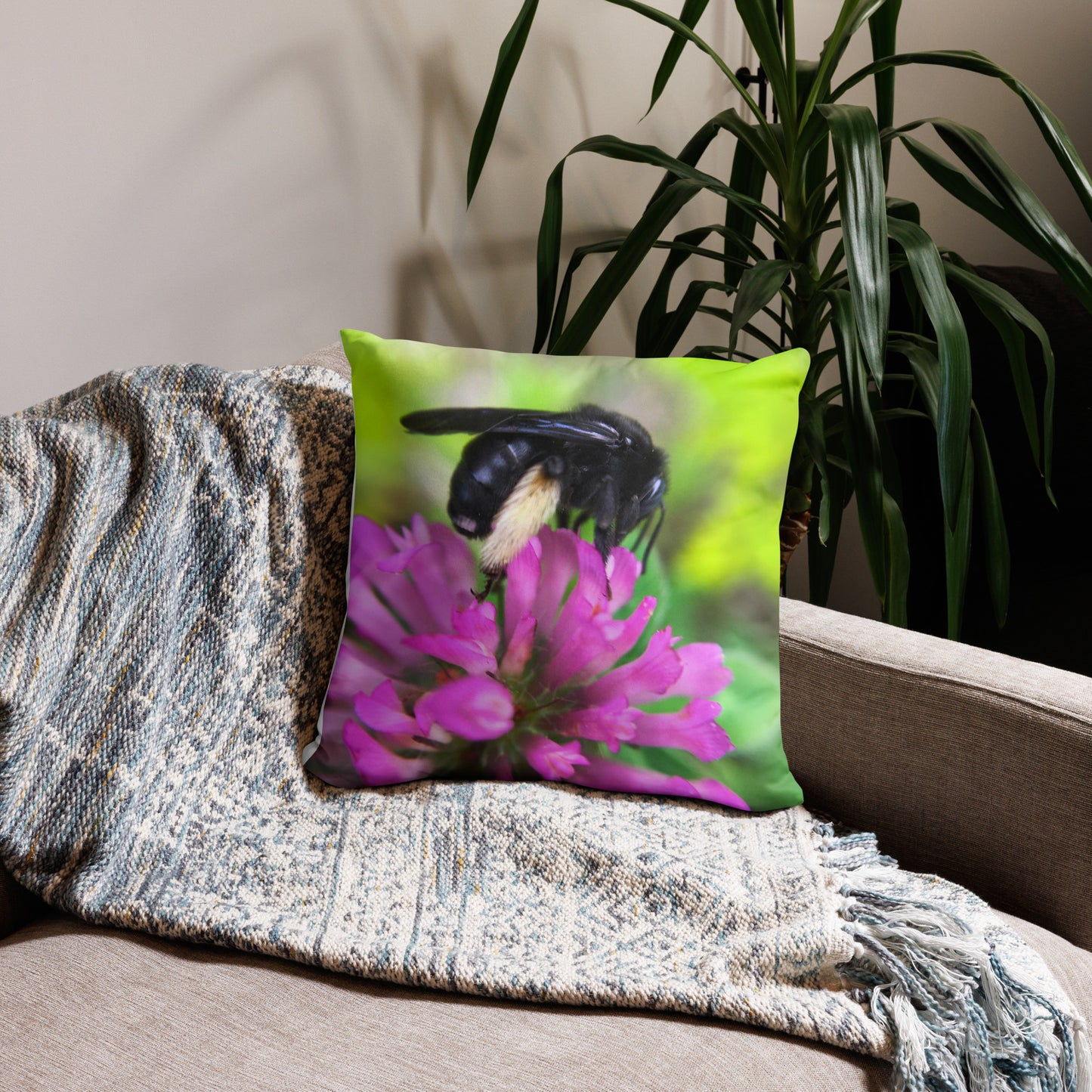 Basic Pillow